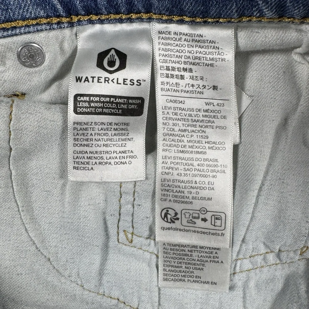 Levis excellent thank